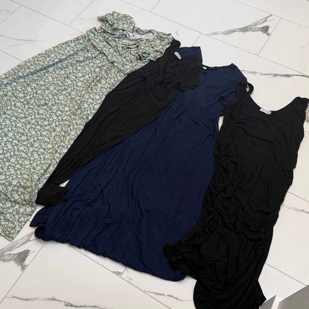 Bundle of Maternity Dresses - Picture 2 of 6